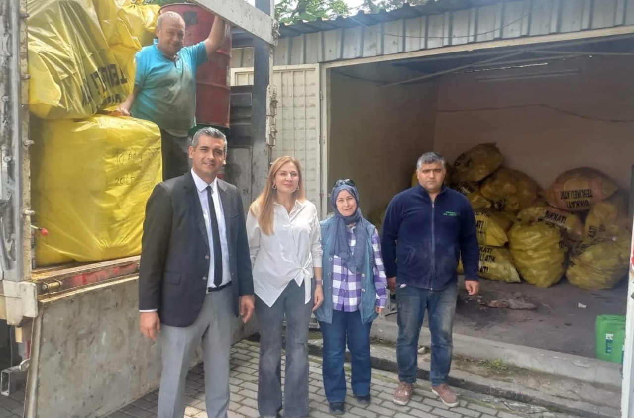 Aydın’da “Atıkları toplayalım, geleceğe nefes olalım” projesi sürüyor