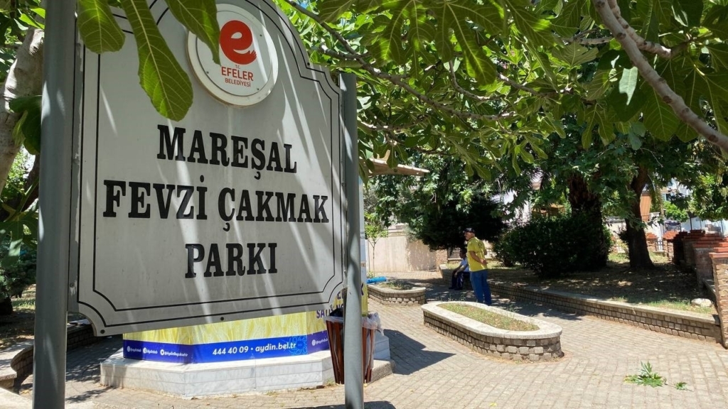 aydinda parkta oturan sahislar olumden dondu 2 yarali 66685c936c2e