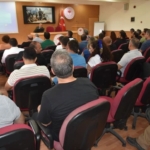 Aydın’da veterinerlere ’numune alma’ eğitimi verildi 1 Aydın’da veterinerlere ’numune alma’ eğitimi verildi