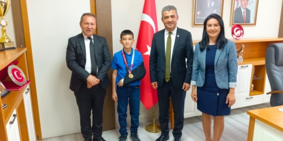 Azmiyle engeli aştı, Türkiye şampiyonu oldu