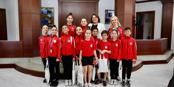 Başkan Gençay, Didimli milli sporcuları ağırladı