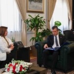 Başkan Gençay’dan CHP Genel Başkanı Özel ile görüştü 1 Başkan Gençay’dan CHP Genel Başkanı Özel ile görüştü