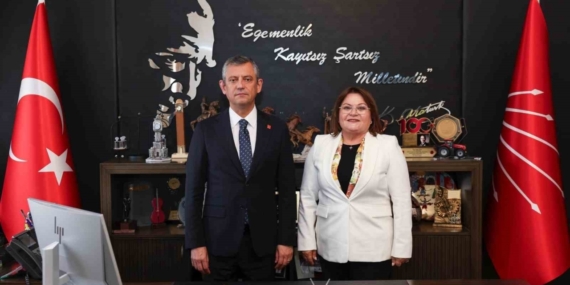 Başkan Gençay’dan CHP Genel Başkanı Özel ile görüştü