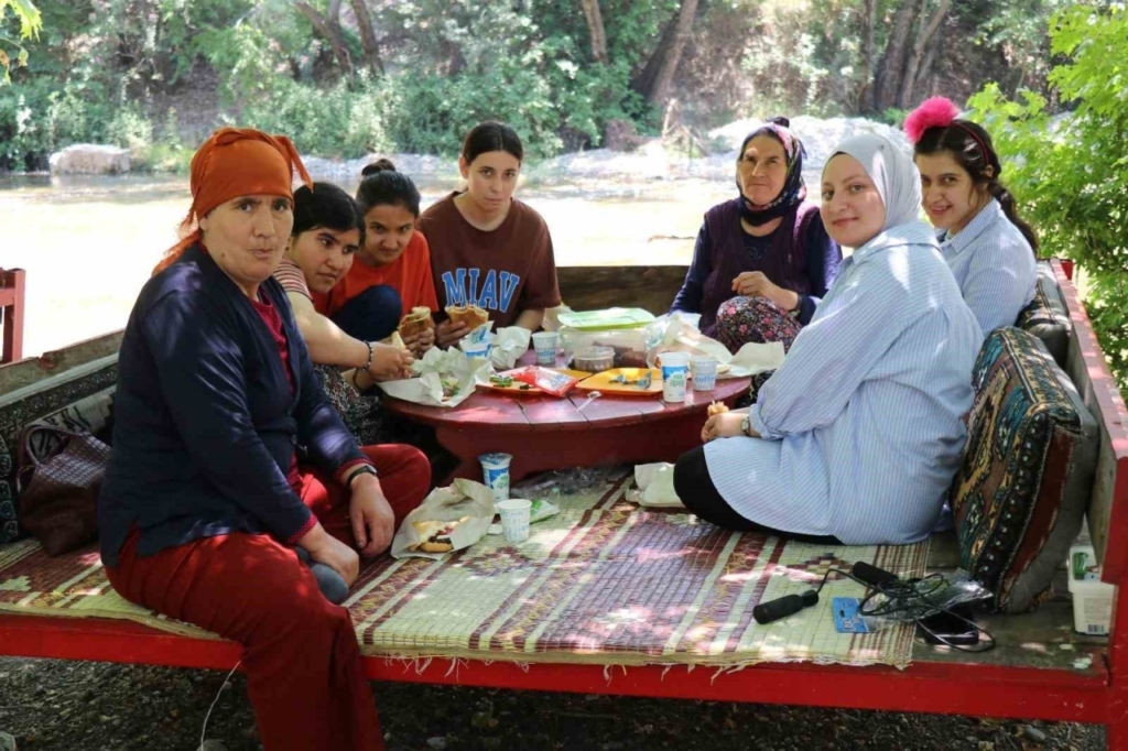 bozdogan belediyesinden ozel cocuklara etkinlik 635f382deff4