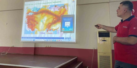 Bozdoğan MYO öğrencilerine Afet, Deprem ve İlk Yardım Eğitimi verildi