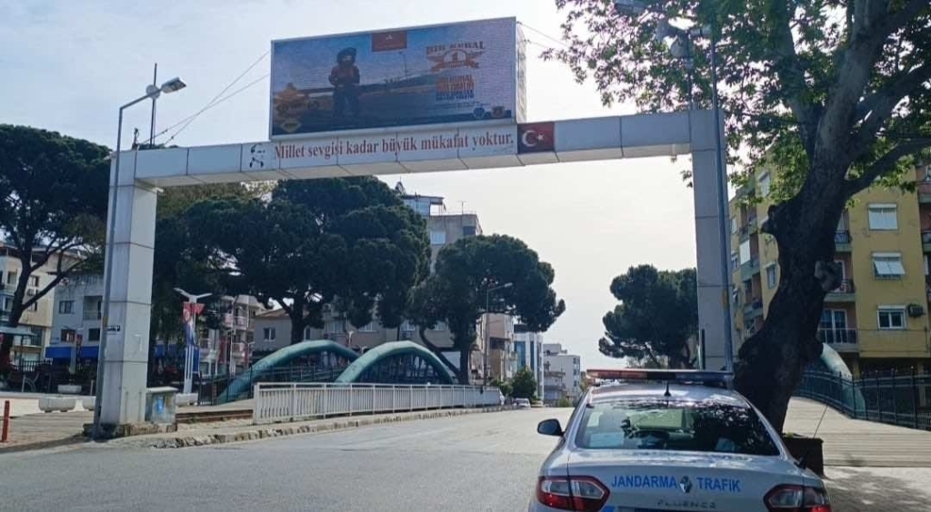 bozdogan ve kuyucakta ogrencilere trafik kurallari anlatildi 90f99e05116e