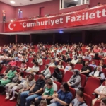 Büyükşehir Belediyesi’nin Drama Atölyesi’ndeki minikler hünerlerini sergiledi 5 Büyükşehir Belediyesi’nin Drama Atölyesi’ndeki minikler hünerlerini sergiledi