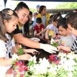 Büyükşehir destek verdi minik eller ‘anneler’ için çalıştı 3 Büyükşehir destek verdi minik eller ‘anneler’ için çalıştı