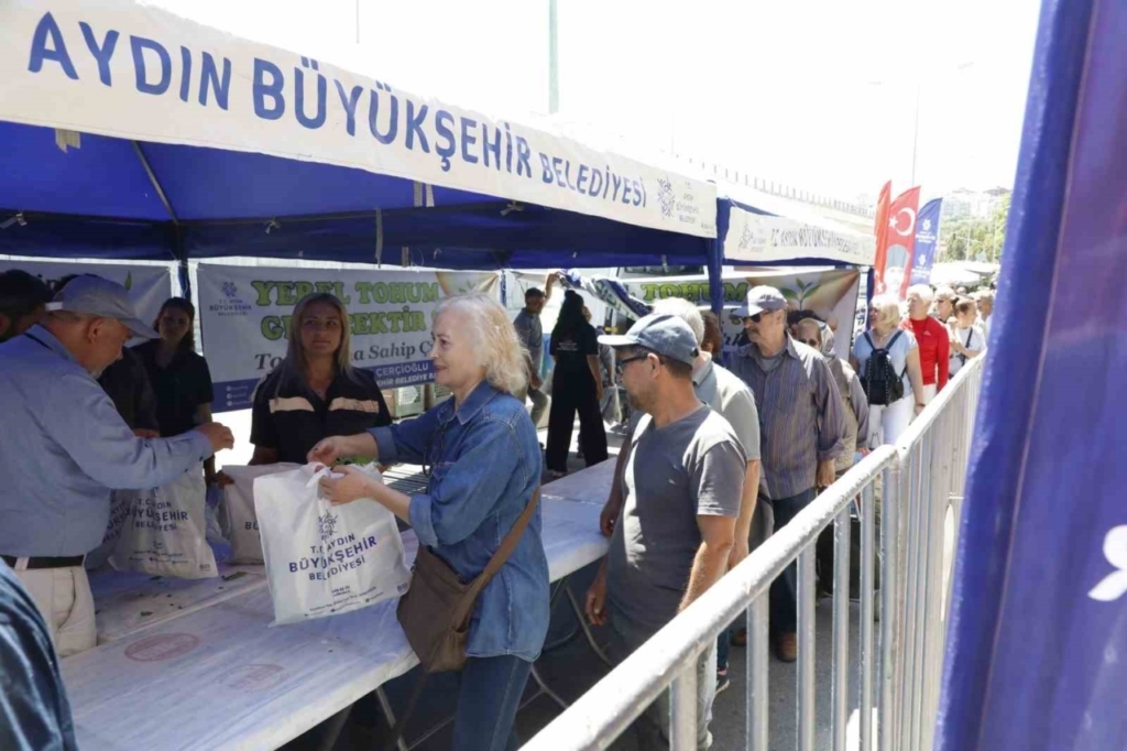 buyuksehirin ata tohumlari kusadalilarla bulustu 5efd1b8bb85a