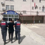 Çeşitli suçlardan aranan şahıslar Nazilli’de yakalandı 1 Çeşitli suçlardan aranan şahıslar Nazilli’de yakalandı