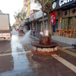 Didim’de caddeler köpükle temizlendi 5 Didim’de caddeler köpükle temizlendi