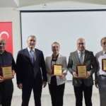 Efeler’de öğretmenlere yapay zeka eğitimi verildi 1 Efeler’de öğretmenlere yapay zeka eğitimi verildi