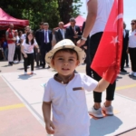 Gençlerin gösterileri ayakta alkışlandı 6 Gençlerin gösterileri ayakta alkışlandı
