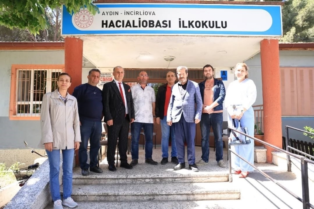İncirliova’da hayırsever tarafından bağışlanan sıralar okula teslim edildi 2 incirliovada hayirsever tarafindan bagislanan siralar okula teslim edildi 04e0d7d1df45
