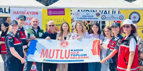 Jandarma vatandaşları bilgilendiriyor