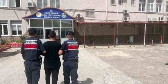 Jandarmadan aranan şahıslar operasyonu