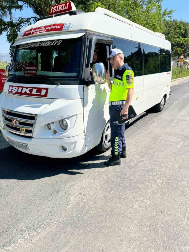 jandarmadan sivil trafik denetimi cd31d32ad986