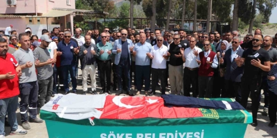 Kazada hayatını kaybeden belediye işçisi toprağa verildi