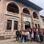 Kültürler Buluşuyor projesi ile Ankara’yı gezdiler 7 Kültürler Buluşuyor projesi ile Ankara’yı gezdiler