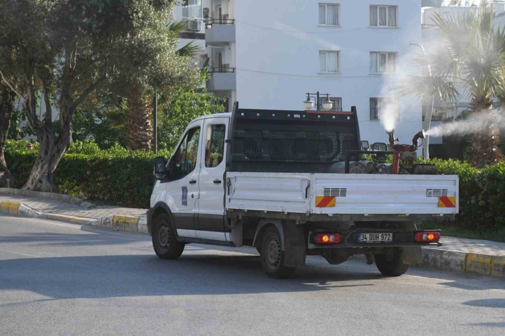 kusadasi belediyesi halk sagligi icin vektorel mucadelesini surduruyor 4c0de358f549