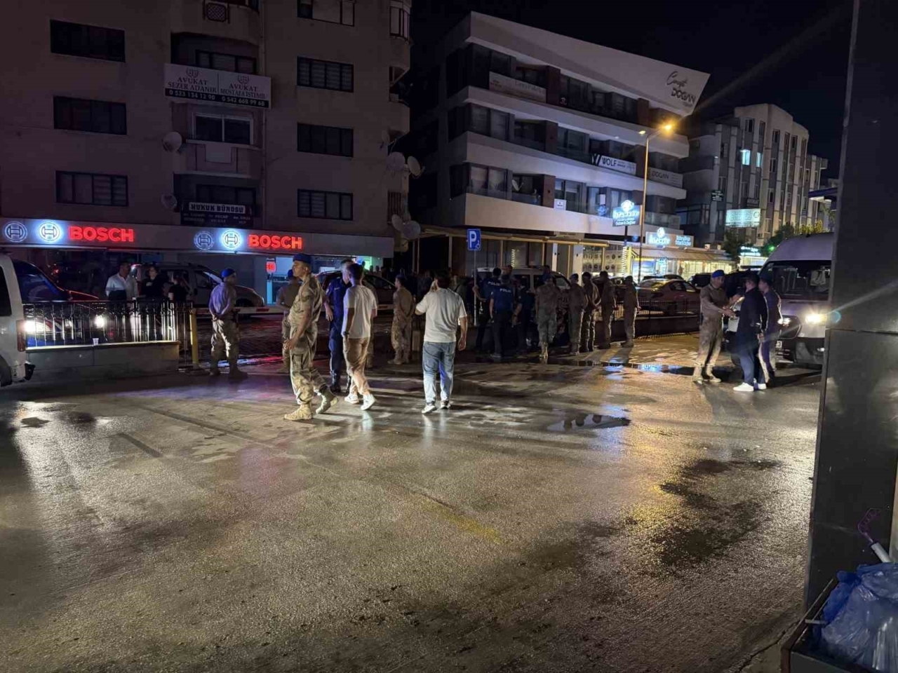 kusadasi merkezli dev operasyon 11 milyar tllik dolandiricilik zinciri cokertildi b7132518222c
