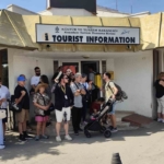 Kuşadası’na iki kruvaziyerle 6 bin 409 turist geldi 1 Kuşadası’na iki kruvaziyerle 6 bin 409 turist geldi