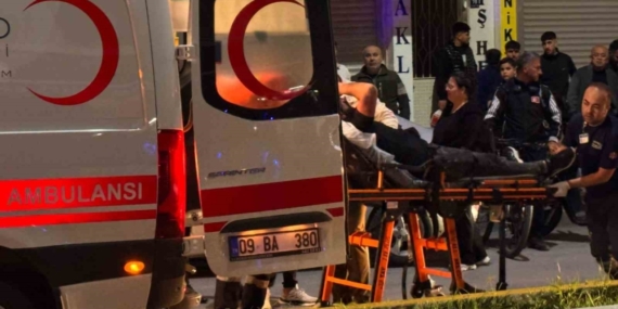 Kuşadası’nda iki grup arasında sopalı kavga