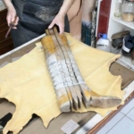 Kuşadası’nda körüklü çizme ustası yetiştirecek çırak arıyor 6 Kuşadası’nda körüklü çizme ustası yetiştirecek çırak arıyor