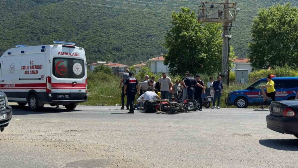 kusadasinda motosiklet kazasi 2 yarali 807e35cc2d49