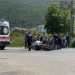 Kuşadası’nda motosiklet kazası: 2 yaralı 6 Kuşadası’nda motosiklet kazası: 2 yaralı