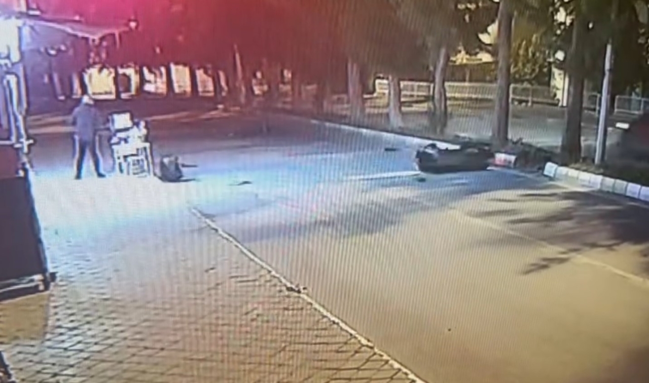 Kuşadası’nda trafik kazası: 1 ölü 3 Kuşadası’nda trafik kazası: 1 ölü