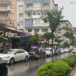 Meteorolojiden ’sarı kod’ uyarısı sonrası Aydın’da yağmur etkili oldu 1 Meteorolojiden ’sarı kod’ uyarısı sonrası Aydın’da yağmur etkili oldu