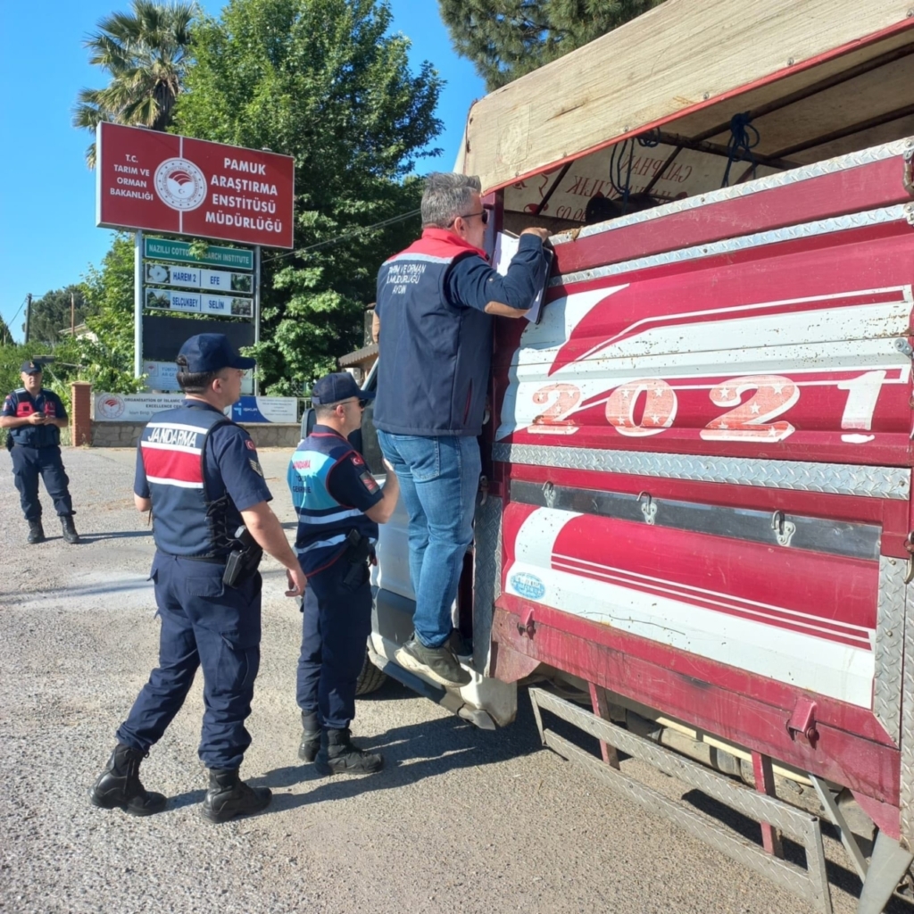 nazillide rutin yol kontrolleri devam ediyor ea77983cda3d