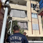 Prizde unutulan ütü, yangına neden oldu 1 Prizde unutulan ütü, yangına neden oldu