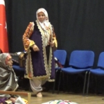 Sessiz çığlığın simgesi ‘Mor Cepken’ gençlerden tam not aldı 5 Sessiz çığlığın simgesi ‘Mor Cepken’ gençlerden tam not aldı