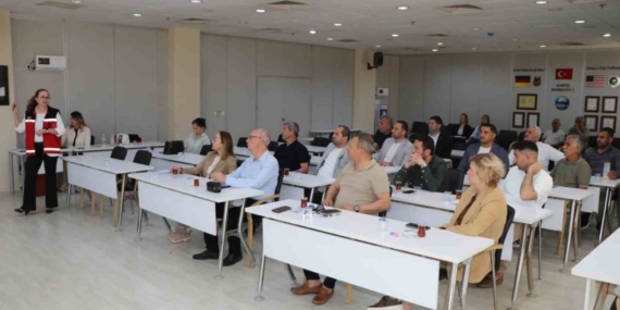 Söke Belediyesi Meclis Üyelerine “Kadına Şiddet” Farkındalık Eğitimi Verildi