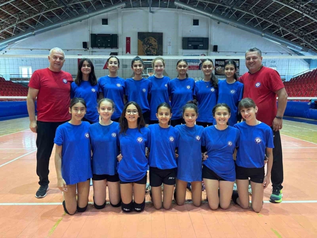 Söke Voleybolun Türkiye Şampiyonası’nda Aydın’ı temsil edecek 2 soke voleybolun turkiye sampiyonasinda aydini temsil edecek cc5c4ba0aecb