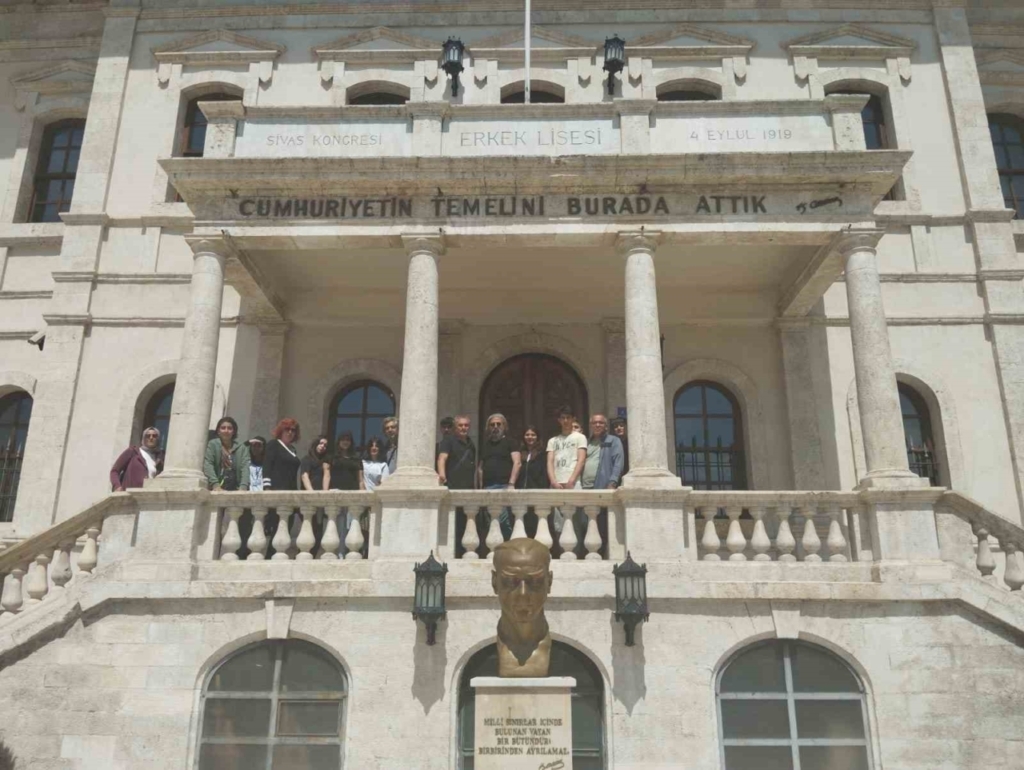 uc sehir arasinda kultur koprusu kuran kulturler bulusuyor projesi bu kez sivasta a5db7473b64b
