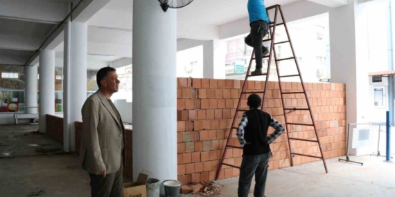 Yenipazar Belediyesi çok amaçlı binayı yeniliyor