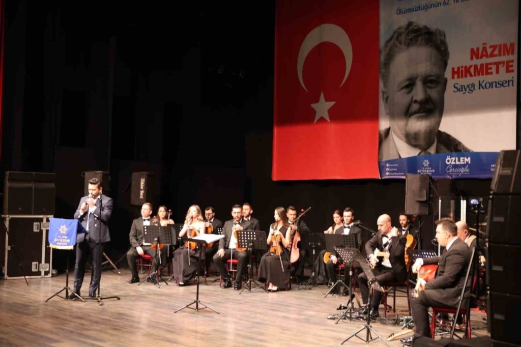 aydin buyuksehir belediyesi sair nazim hikmeti andi 153660429274