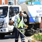 Aydın Büyükşehir’den Nazilli’de temizlik ve peyzaj çalışması 1 Aydın Büyükşehir’den Nazilli’de temizlik ve peyzaj çalışması