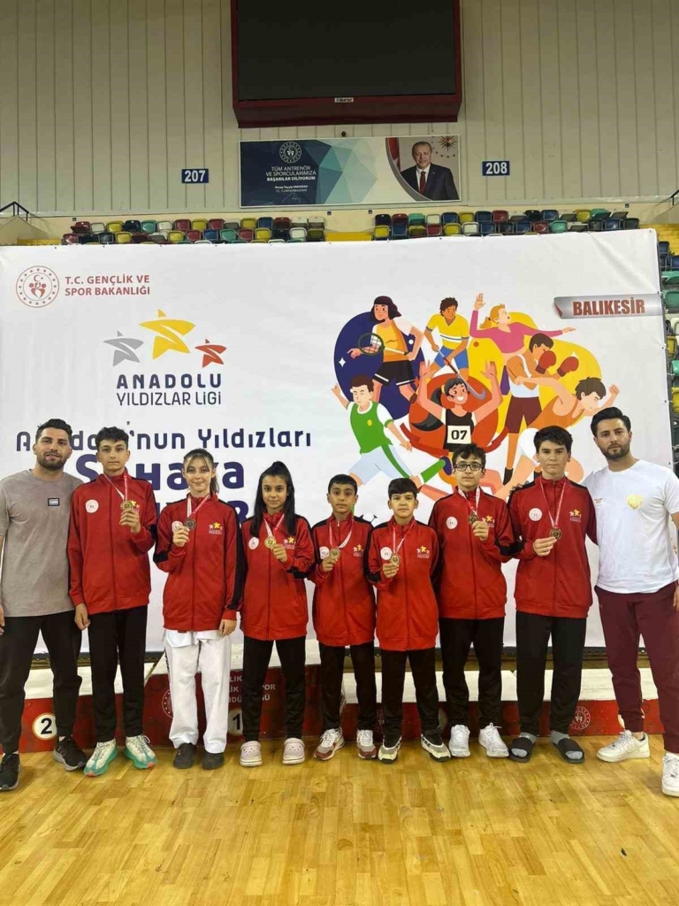 aydin taekwondoda finallere kaldi 7e90006e3ef9