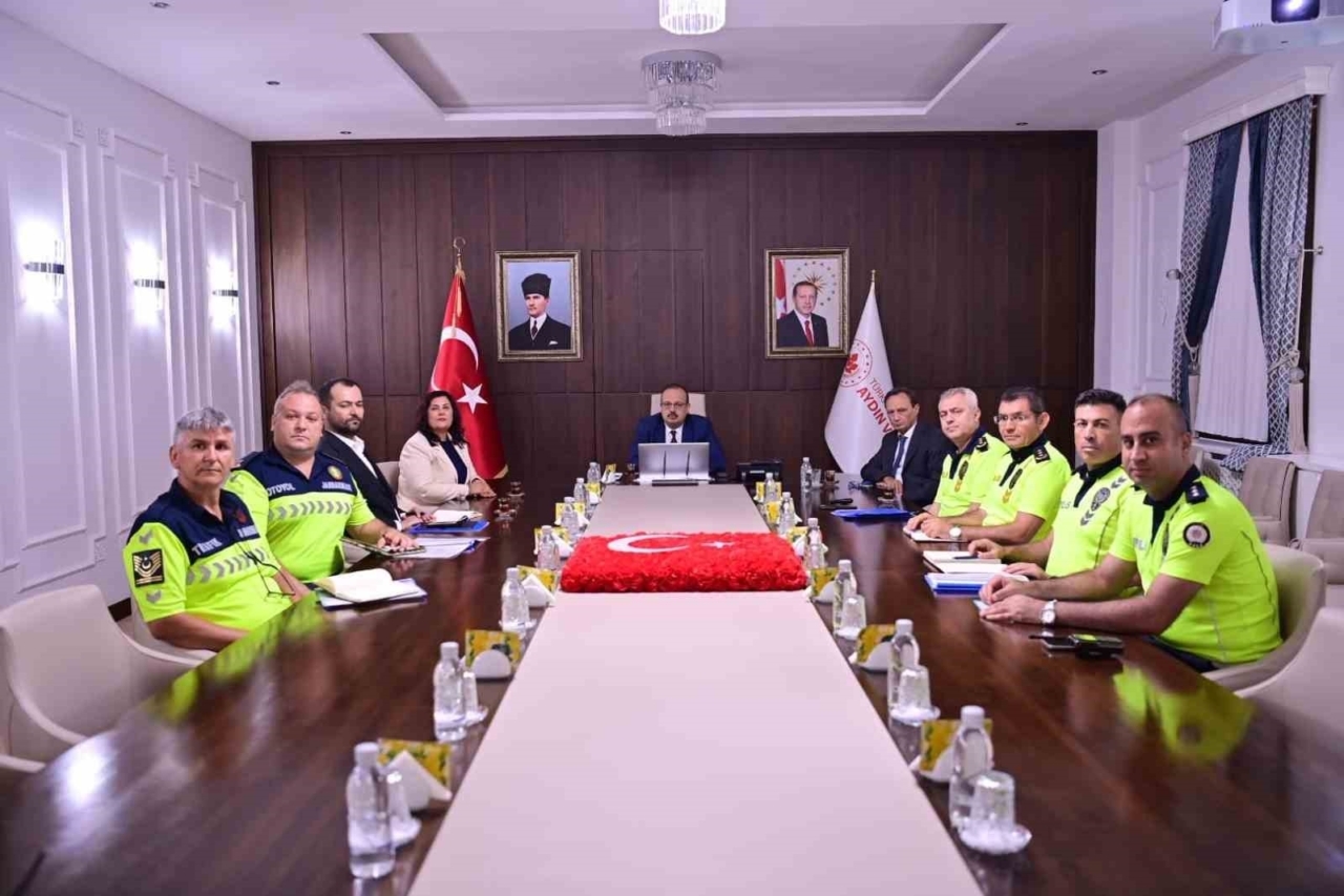 Aydın’da trafik güvenliği masaya yatırıldı 1 aydinda trafik guvenligi masaya yatirildi 84e5ec0ea3e9