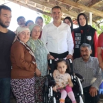 Başkan Arıcı minik Efsa’ya akülü tekerlekli sandalye hediye etti 9 Başkan Arıcı minik Efsa’ya akülü tekerlekli sandalye hediye etti