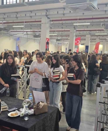 Başkan Çerçioğlu 100 bine yakın kitapseveri Fuar Aydın’da buluşturdu