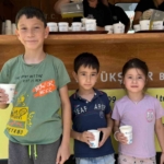 Başkan Çerçioğlu’ndan pazarcı esnafına sıcak günlerde serin destek 7 Başkan Çerçioğlu’ndan pazarcı esnafına sıcak günlerde serin destek