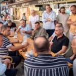 Başkan Ömer Günel’den turistik çarşı esnafı ile bir araya geldi 1 Başkan Ömer Günel’den turistik çarşı esnafı ile bir araya geldi