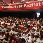 Büyükşehir’in ‘Lokanta’ tiyatrosu büyük beğeni topladı 8 Büyükşehir’in ‘Lokanta’ tiyatrosu büyük beğeni topladı