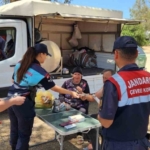 Didim’de jandarma ekipleri vatandaşları orman yangınlarına karşı bilinçlendirdi 3 Didim’de jandarma ekipleri vatandaşları orman yangınlarına karşı bilinçlendirdi