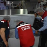 Efeler’de eş zamanlı ’yağ’ denetimi 6 Efeler’de eş zamanlı ’yağ’ denetimi